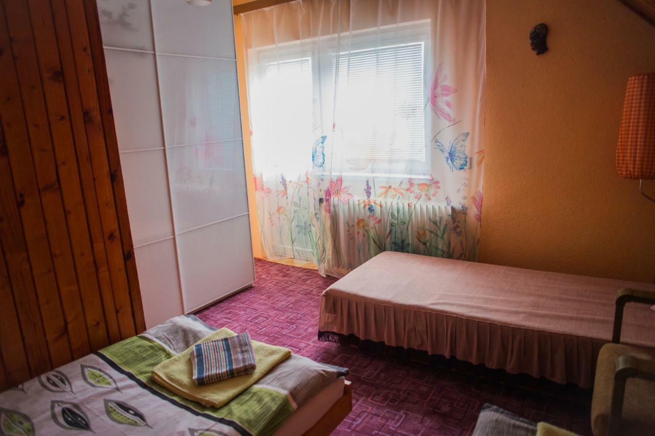 Apartman Strba Lejlighed Eksteriør billede